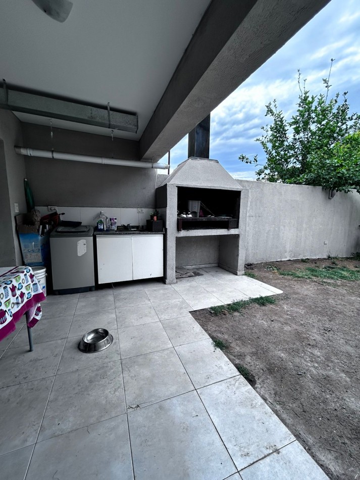 Venta Duplex de 3 dormitorios en Barrio Rincon de Emilio