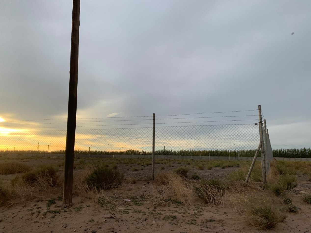 Venta Terreno en PARQUE INDUSTRIAL CENTENARIO - NEUQUEN