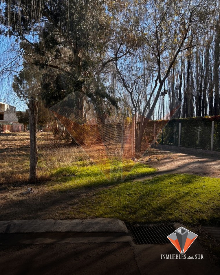 VENTA LOTE EN LA COMARCA