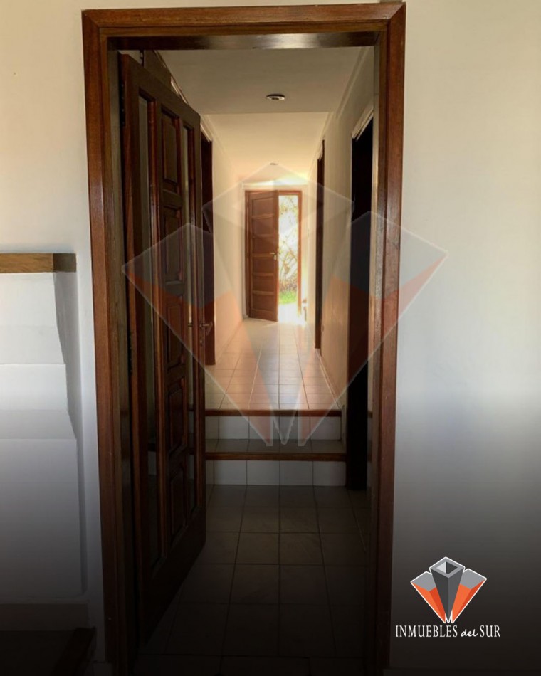 VENTA CASA EN GENERAL ROCA 