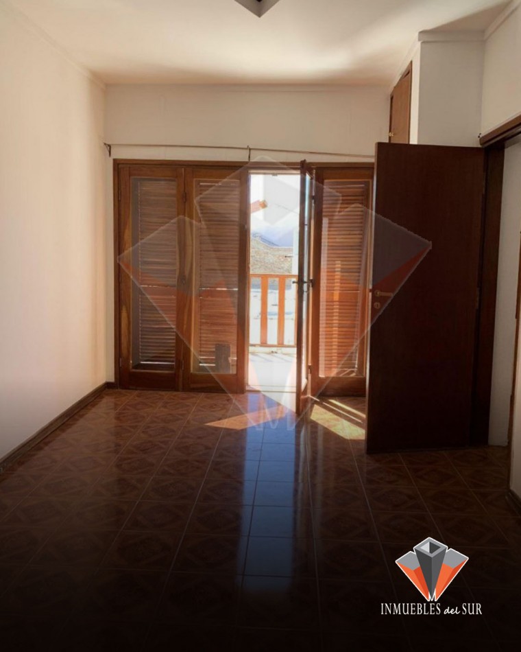 VENTA CASA EN GENERAL ROCA 