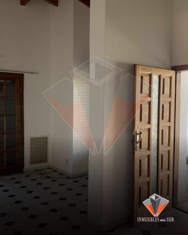 VENTA CASA EN GENERAL ROCA 