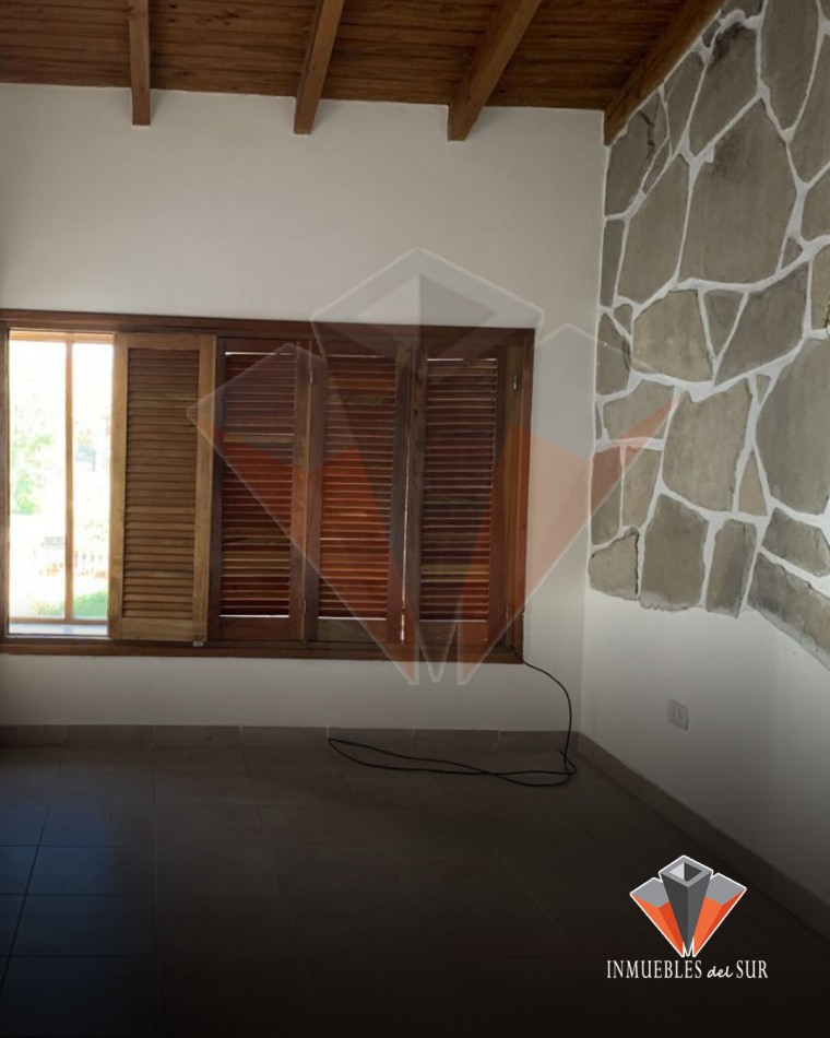 VENTA CASA EN GENERAL ROCA 