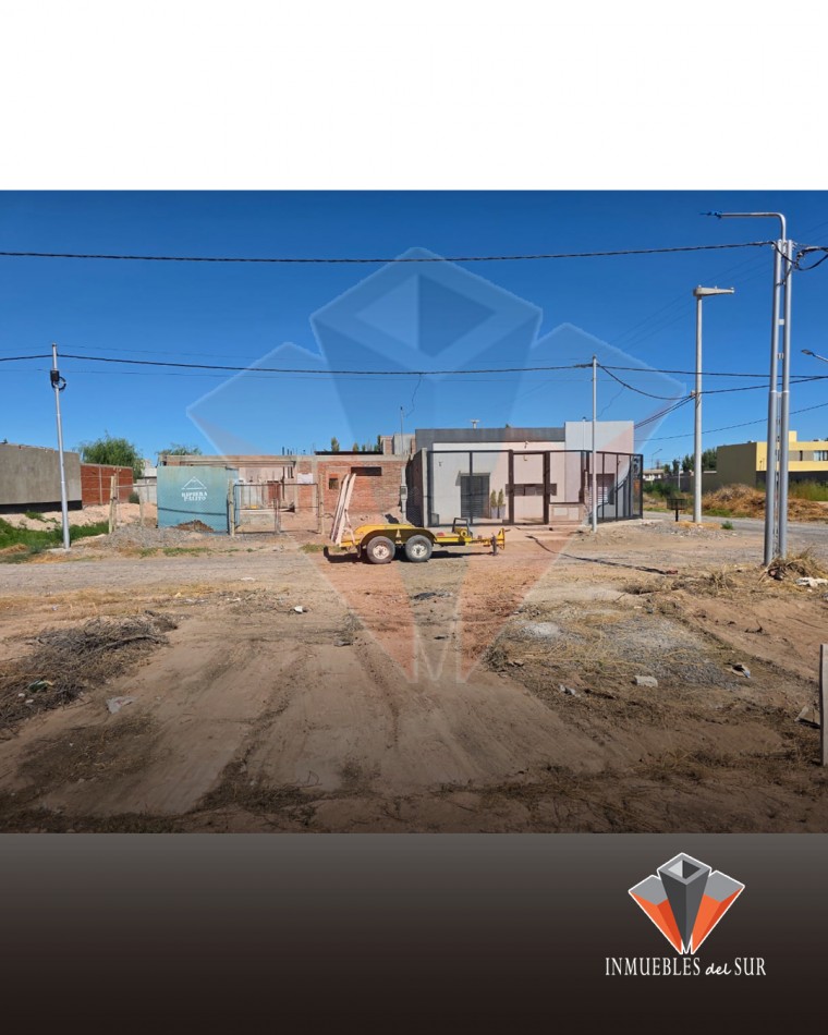 VENTA AMPLIO LOTE 